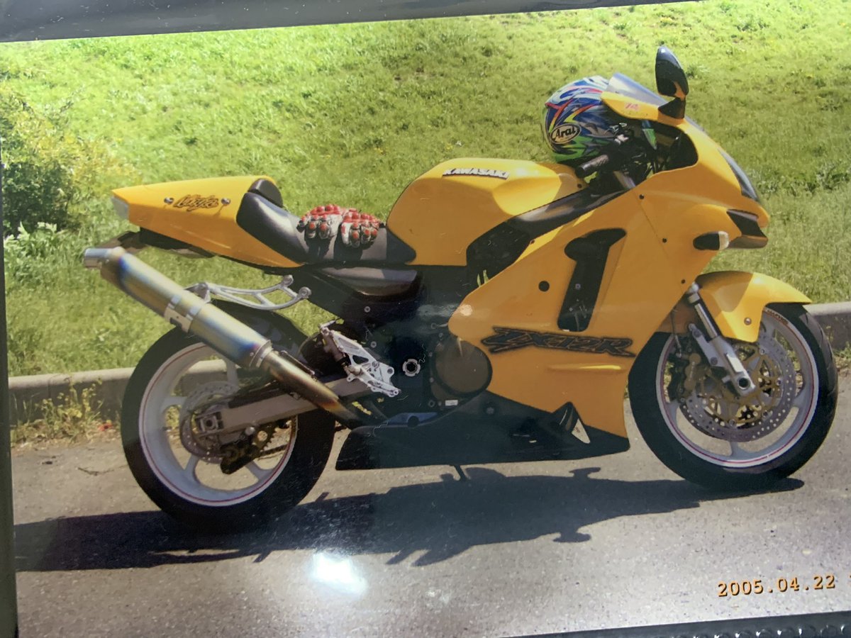 hideki47 tweet media