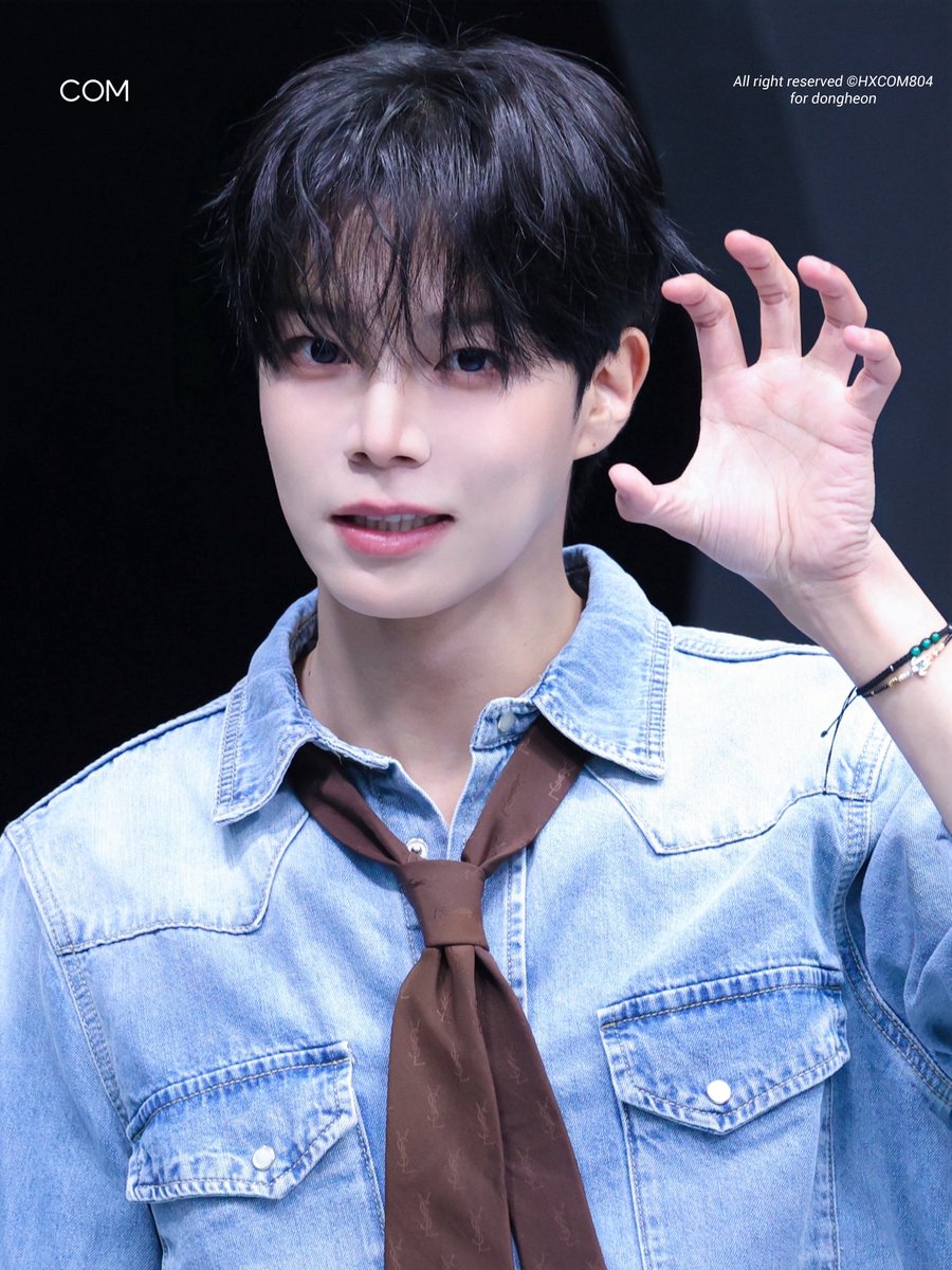 콤이.. tweet media