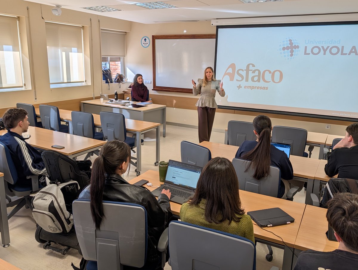 Universidad Loyola tweet media