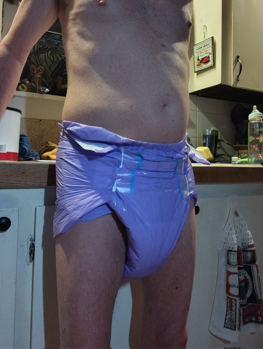 Maine Diaper boy tweet media