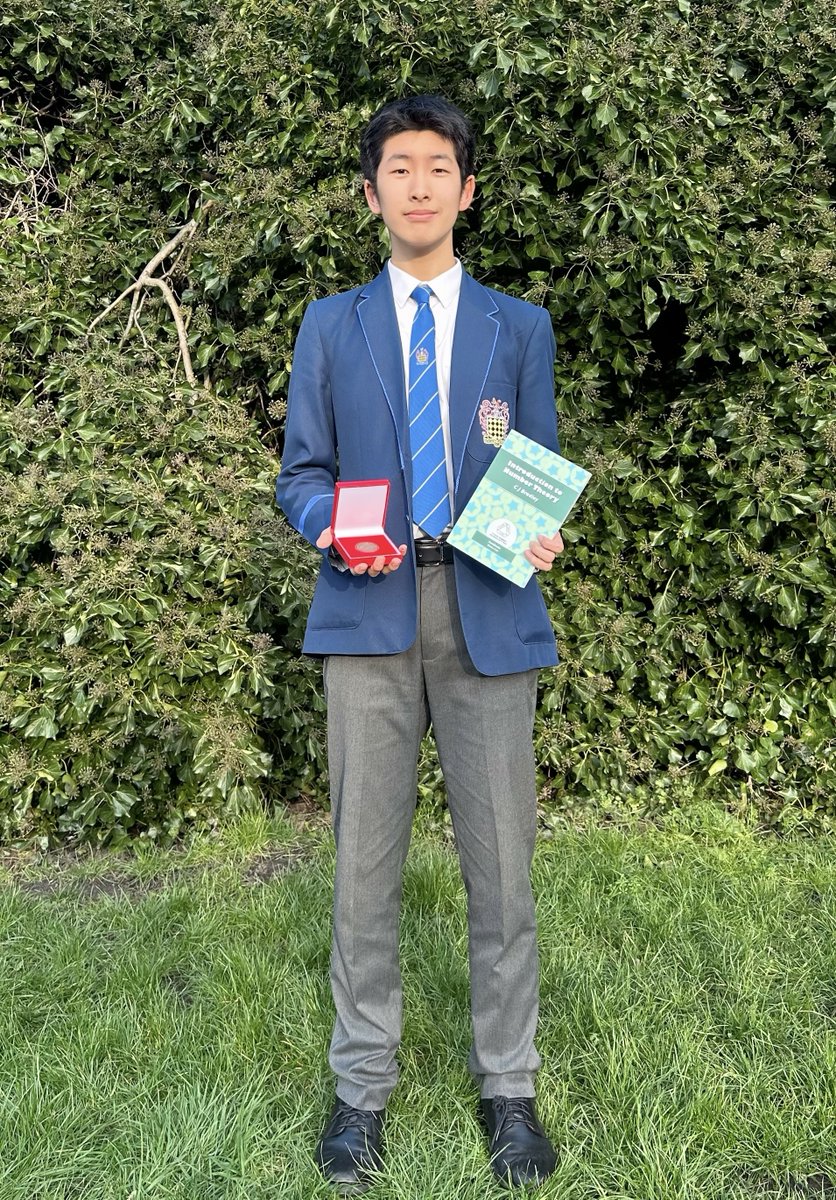 LiverpoolBCS's tweet photo. ๐
#UKMT #MathsStar
Huge congratulations to Y10โs William on his BMO1 Bronze Medal & book prize! After scoring full marks in the Senior Maths Challenge, he ranked in the top 100 students in the UK, our schoolโs best-ever result.
He qualified for BMO2, an outstanding achievement https://t.co/4g44LKoTnA