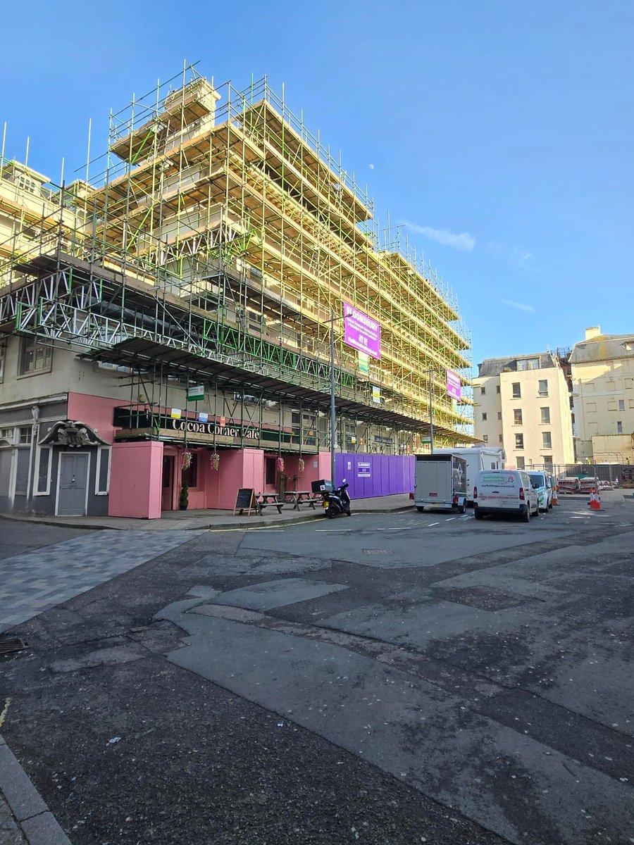 QED Structures tweet media