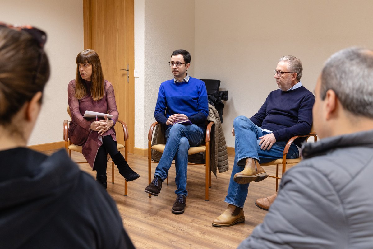 El ERE presentado por la empresa Majorel amenaza 169 puestos de trabajo en #Salamanca. Hoy nos hemos reunido con los representantes de los trabajadores para conocer su situación.

▶️ En el próximo Pleno defenderemos que el Ayto. debe defender su estabilidad laboral.
