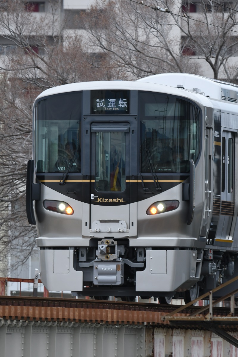 2026/2/26/ 227系500番台 V01+H7+H8編成 近畿車輛 出場試運転 東海道