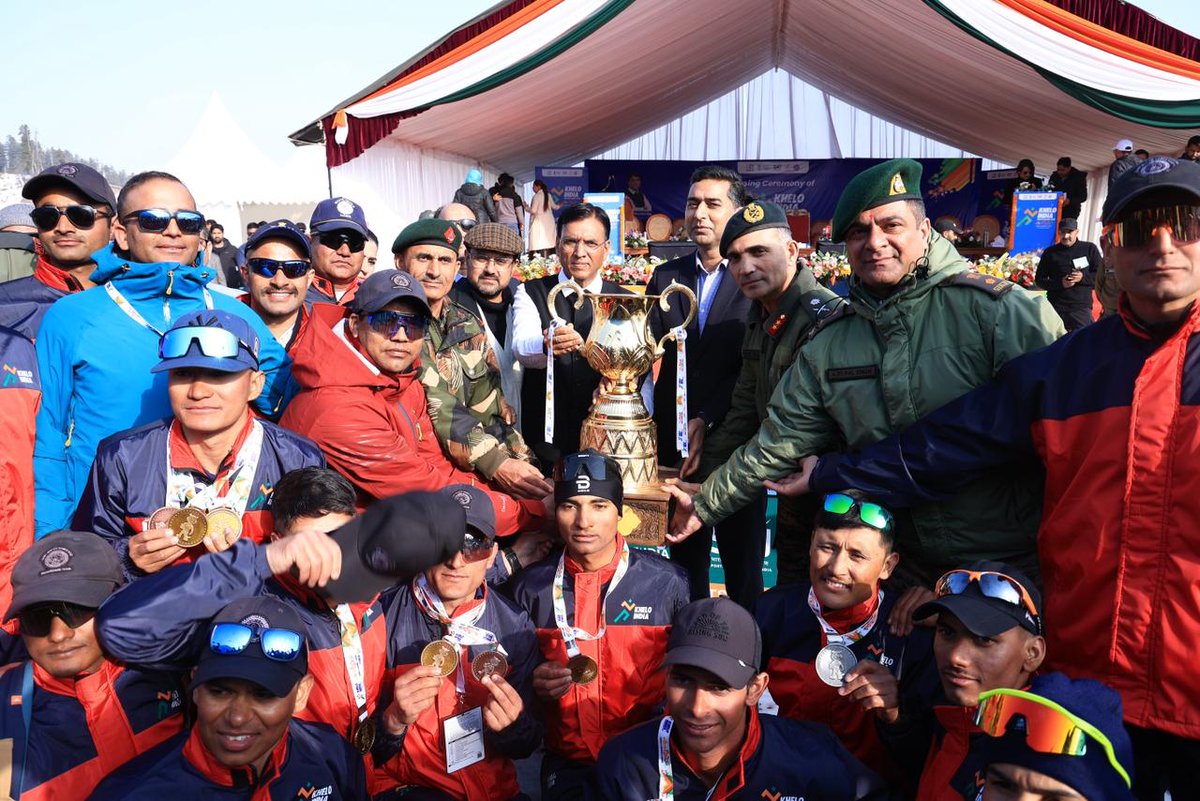 6th Khelo India Winter Games have concluded, but a new legacy begins.

Witnessed the phenomenal energy of our youth at the closing ceremony. 

With this unmatched spirit, Gulmarg is destined to be the Winter Sports Capital of the World.