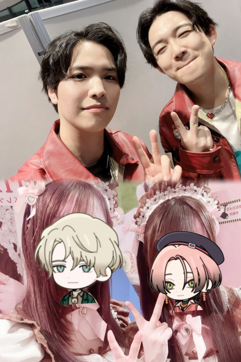 石谷さんと梅田さんのポーズ🍮🍜