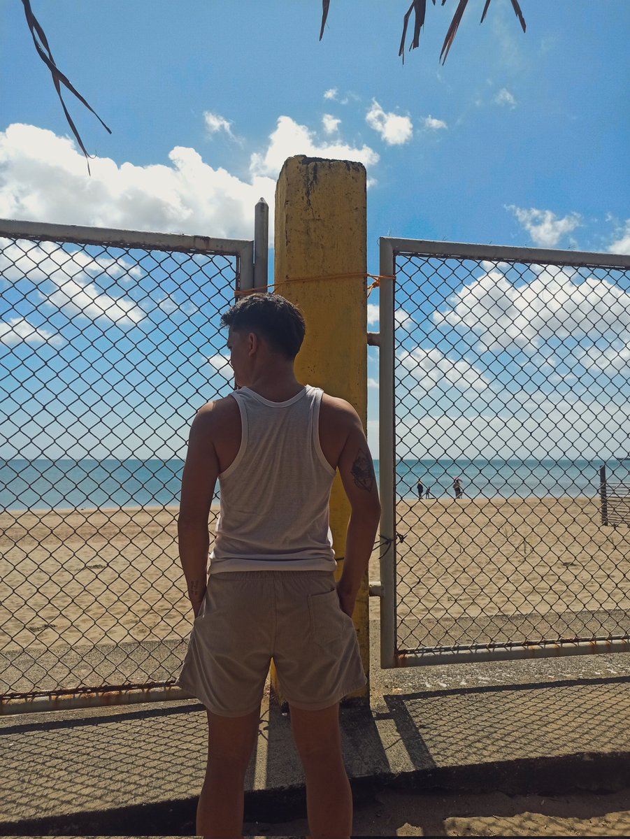 yourekaj's tweet photo. "My offline Life" https://t.co/Vxz5afSLcu
