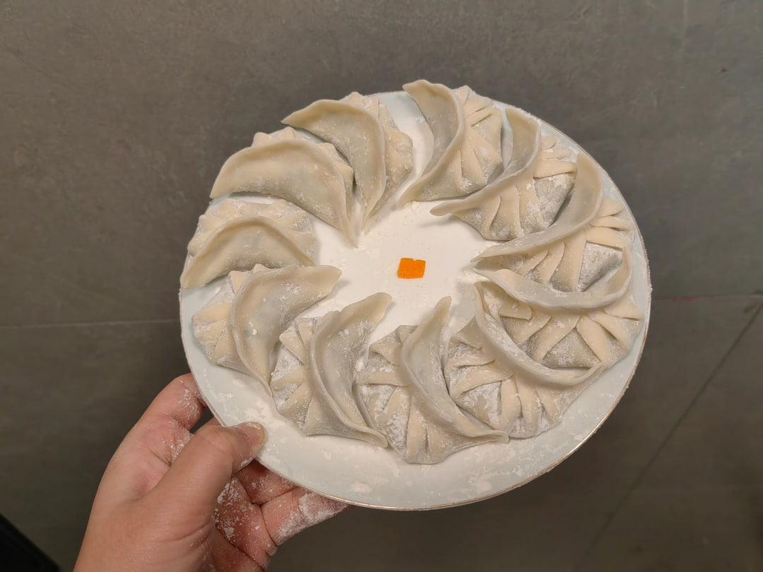 dostifr_s's tweet photo. Homemade dumplings are so delicious! 😋 https://t.co/UAKVgJ9dAM