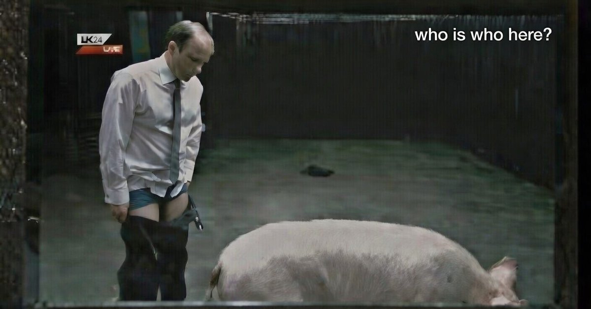 jamborohny's tweet photo. @wideawake_media #UK #EU #blackmirror #heavyshit https://t.co/cUWOgRRVpr