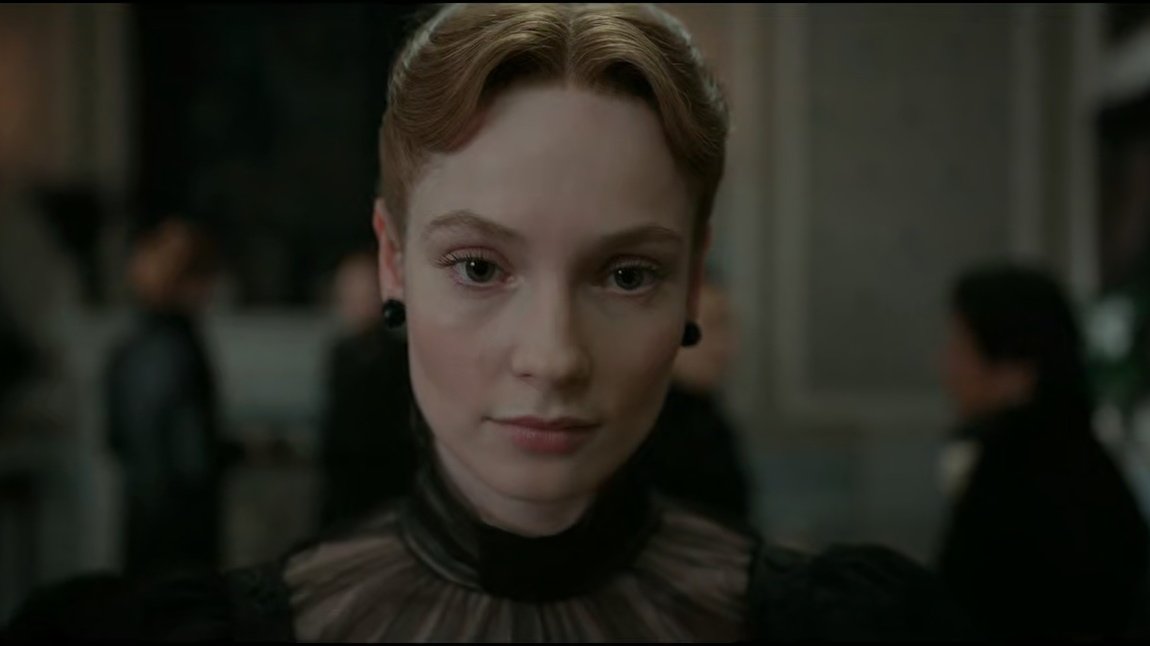 Moon Caoimhe🌝 tweet media