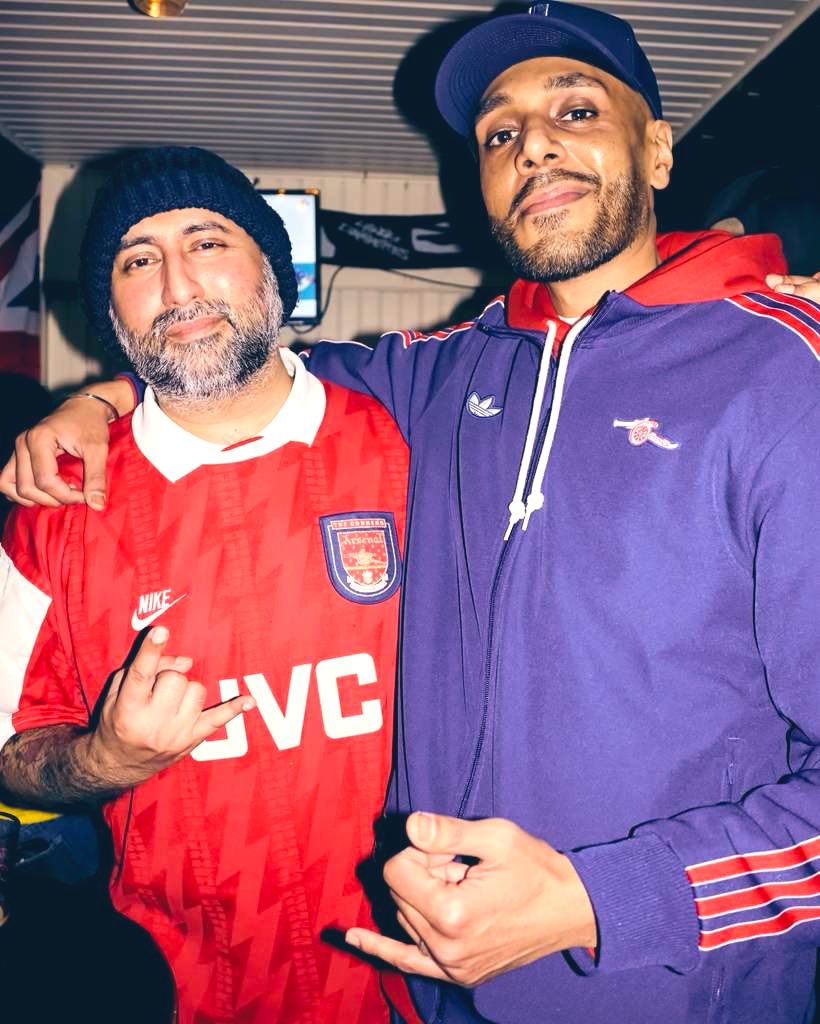 ᴀ ᴍ ᴀ ʀ ɪ tweet media