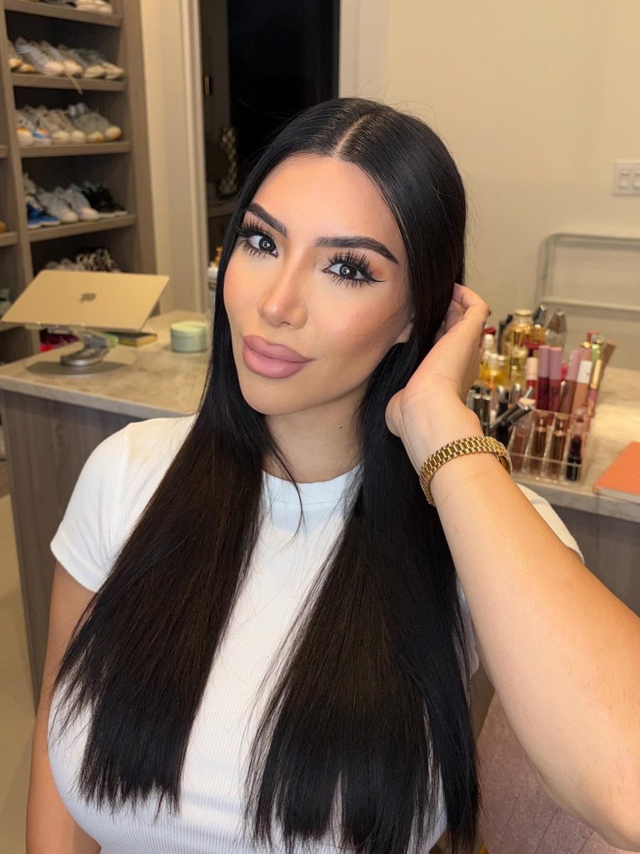 Playing with @farmasiusa skincare makeup 💄 🥰. 

#Vina2026 #skincare  #Lifestyle