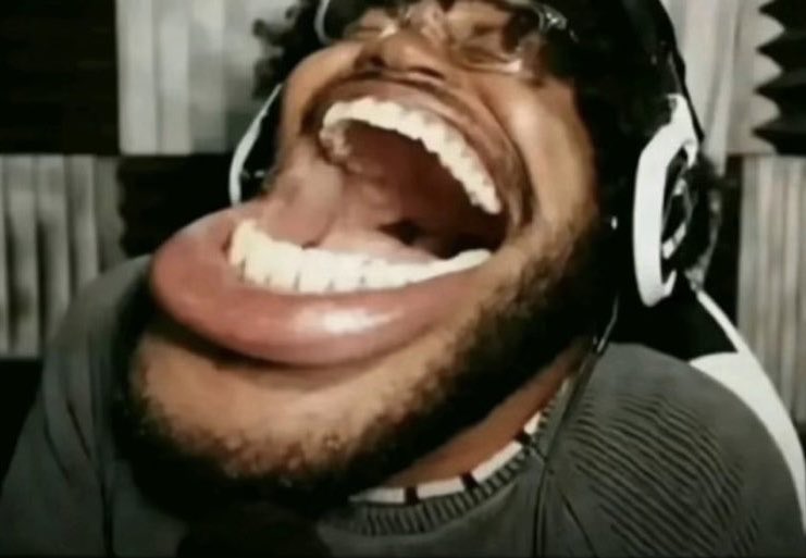 SwipingVisor tweet media