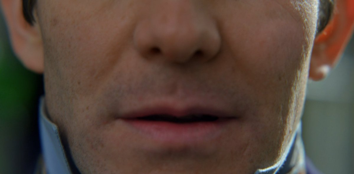 casuallysaras's tweet photo. the way they zoomed into his ugly lips lmaooo pls i am sick https://t.co/itOTUWElcj
