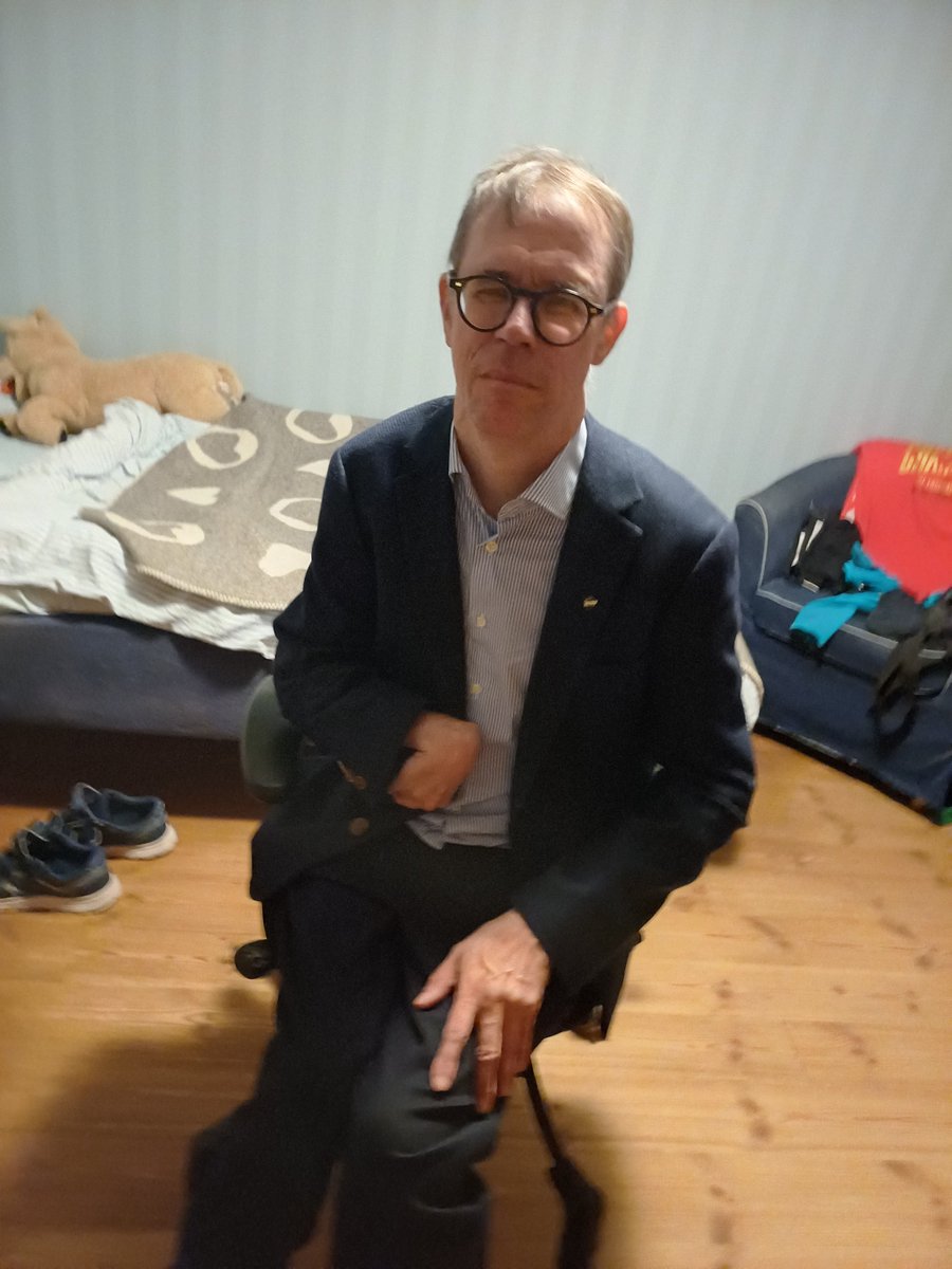 #RIPDiogoJota #SlotOut #FSGOut 🇺🇦 #OrebroStrong tweet media