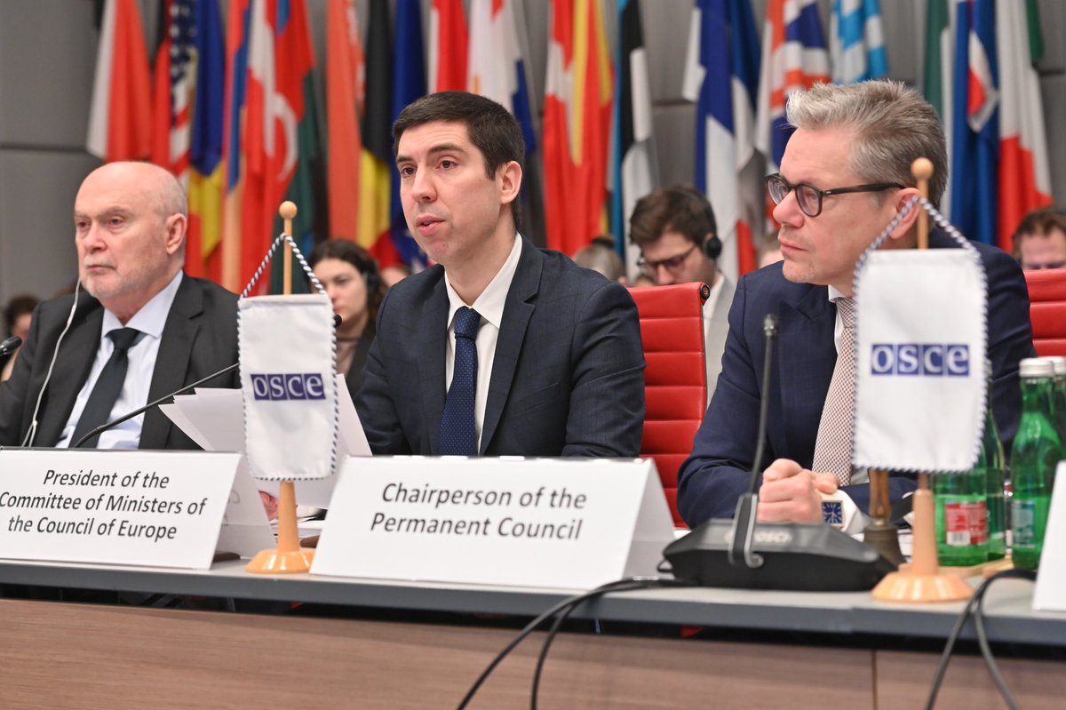 MNE_IO_Vienna's tweet photo. At today's #OSCEPC we welcomed DPM & FM of Moldova @MihaiPopsoi in his capacity as Chair of the @coe Committee of Ministers. 🤝
➡️ We underscored the strong complementarity between the @coe and the @OSCE in advancing democracy, human rights and the rule of law, and reaffirmed our steadfast commitment ahead of Montenegro's upcoming Presidency of the Committee of Ministers of the Council of Europe in November 2026.
