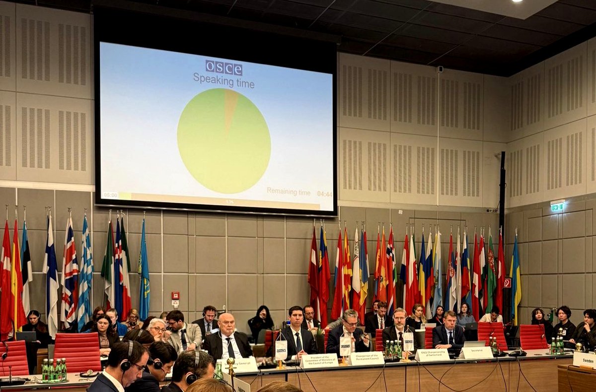 MNE_IO_Vienna's tweet photo. At today's #OSCEPC we welcomed DPM & FM of Moldova @MihaiPopsoi in his capacity as Chair of the @coe Committee of Ministers. 🤝
➡️ We underscored the strong complementarity between the @coe and the @OSCE in advancing democracy, human rights and the rule of law, and reaffirmed our steadfast commitment ahead of Montenegro's upcoming Presidency of the Committee of Ministers of the Council of Europe in November 2026.