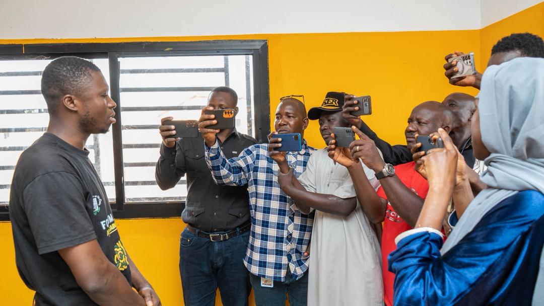 Idimijam tweet media