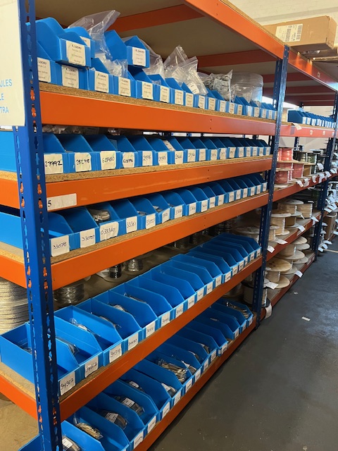 KLACEYCABLES's tweet image. 𝐖𝐞 𝐜𝐮𝐫𝐫𝐞𝐧𝐭𝐥𝐲 𝐡𝐨𝐥𝐝 131,148 𝐜𝐚𝐛𝐥𝐞 𝐚𝐜𝐜𝐞𝐬𝐬𝐨𝐫𝐢𝐞𝐬 𝐢𝐧 𝐬𝐭𝐨𝐜𝐤, across 199 different product lines.
Quality. Choice. Knowledge.

#CableDistributor #CableSolutions #EngineeringSupply #CableAccessories #SupplyChain #Engineering #TechnicalExpertise