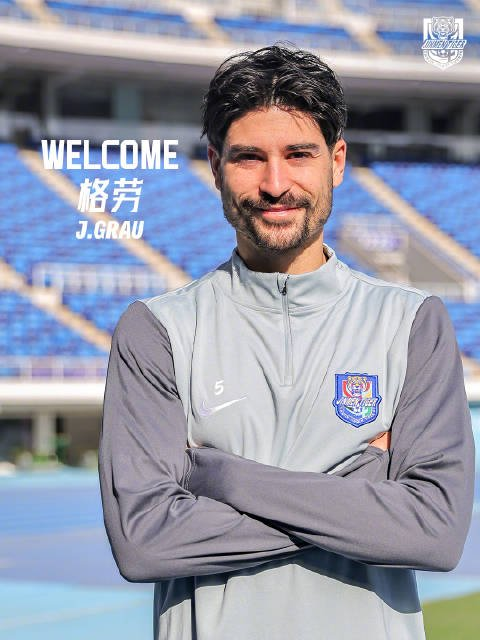 mercatosphera's tweet photo. 🇨🇳 El #TianjinJinmen ha fichado al mediocentro español Jaume Grau (28 | #AvsFS). Firma hasta diciembre de 2027. https://t.co/q76CMtNR82