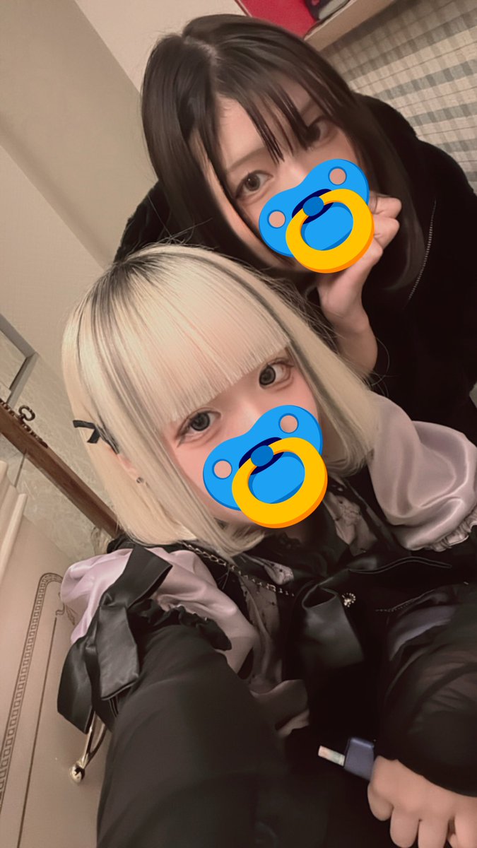 Inana_devil's tweet photo. 24時までいる～
 #荻窪  #コンカフェ嬢  #自撮り界隈 https://t.co/T6K4g84BD9