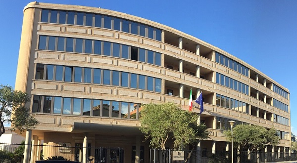 CorteContiPress's tweet photo. 5/03 (h. 10.30), a #Cagliari, Inaugurazione #annogiudiziario2026 #CorteConti #Sardegna. Intervengono Pres. Sez. giurisdizionale D. Cabras, Pr. M. E. Locci, Pres. Sez. reg. controllo A. Contu 👉 https://t.co/Dfrb6J56Jh https://t.co/CFueWmWCM4