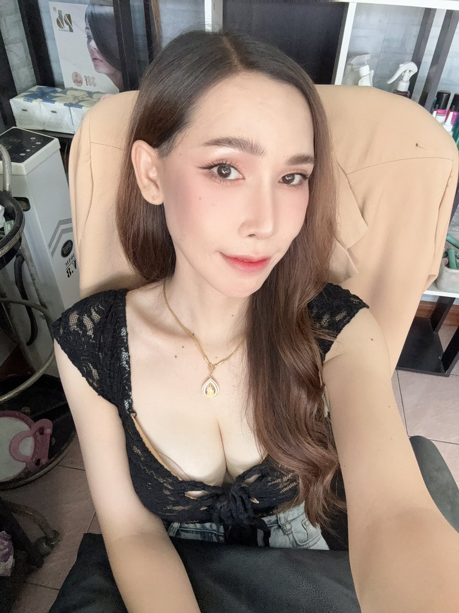 มิ้นท์(สาว2) tweet media