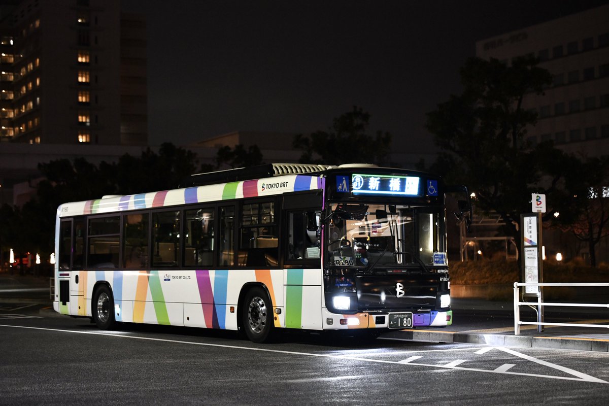 u_ht2m's tweet photo. TOKYO BRT

R180 2PG-LV290Q2
R905 LX525Z1
R001 ZBC-MUM1NAE https://t.co/86pULanntY