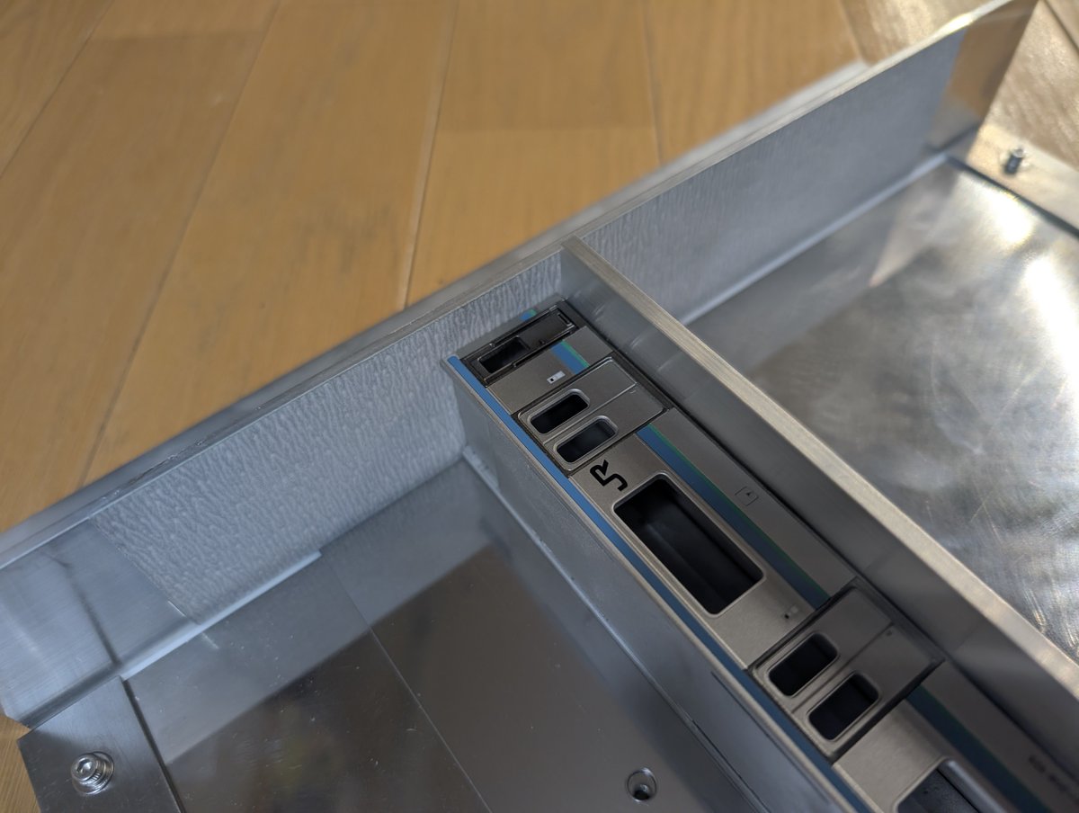 プラスチックネコ tweet media