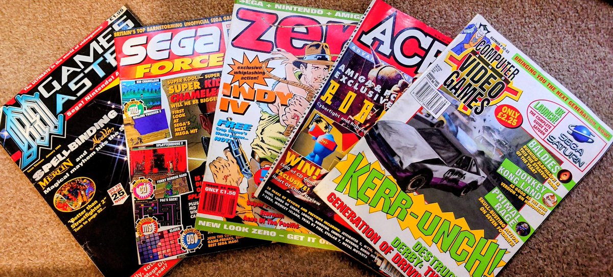 RetroRid's tweet photo. Who else enjoys reading through old gaming mags 🙌 #retrogames #retrogaming #magazine https://t.co/Wub75yAjNq