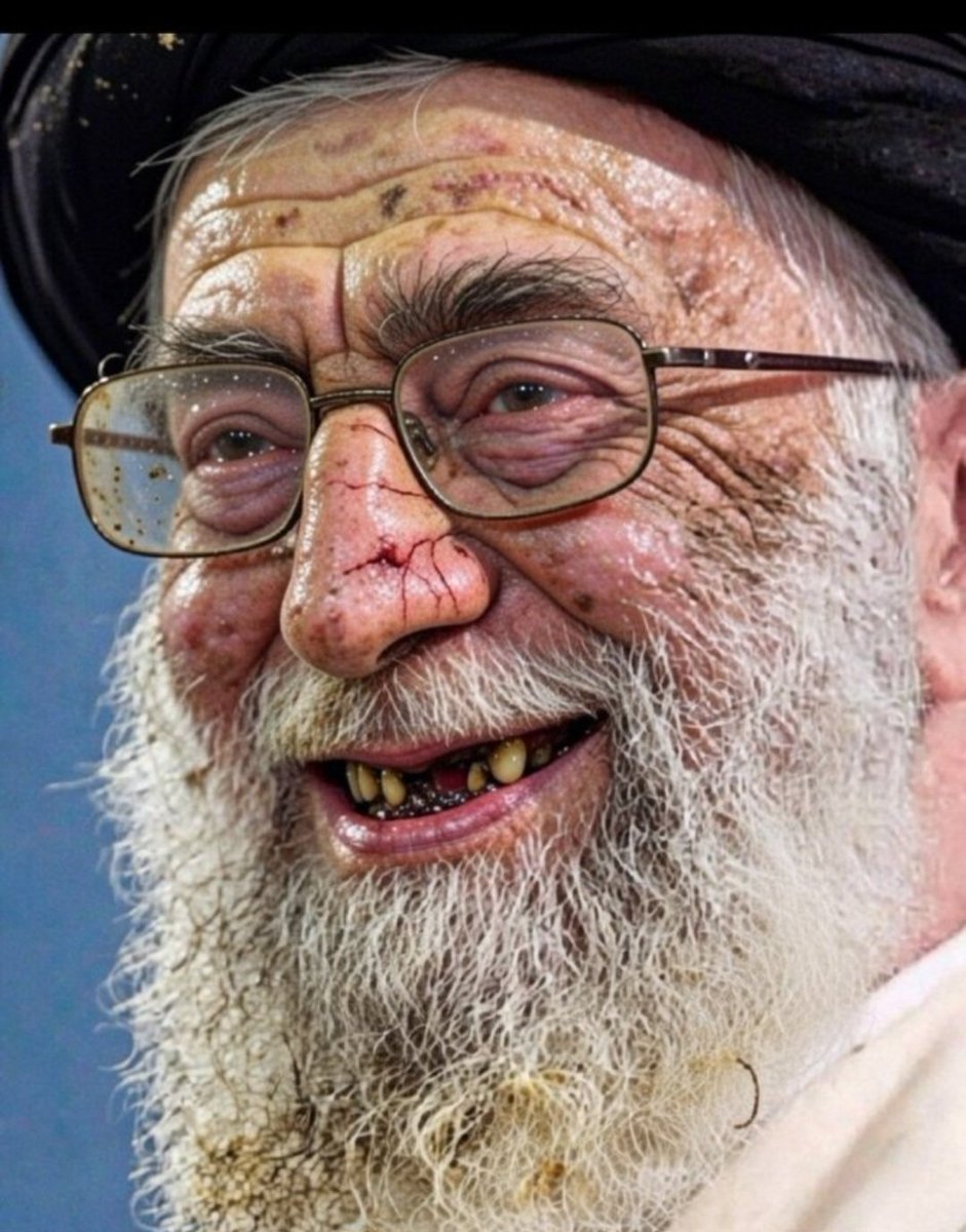 موشعلی خامنه‌ای، تو یک جنایتکار و یک نجاست محضی..
#ریدم_به_خامنه‌ای_و_مزدورانش
#ریدم_به_قبر_خمینی