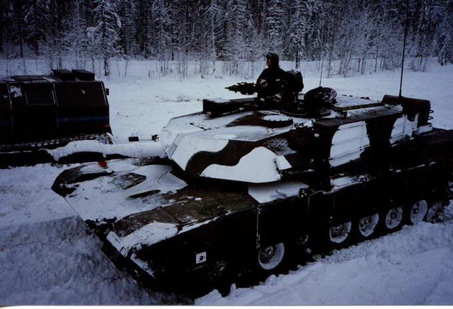 HellHeight tweet media