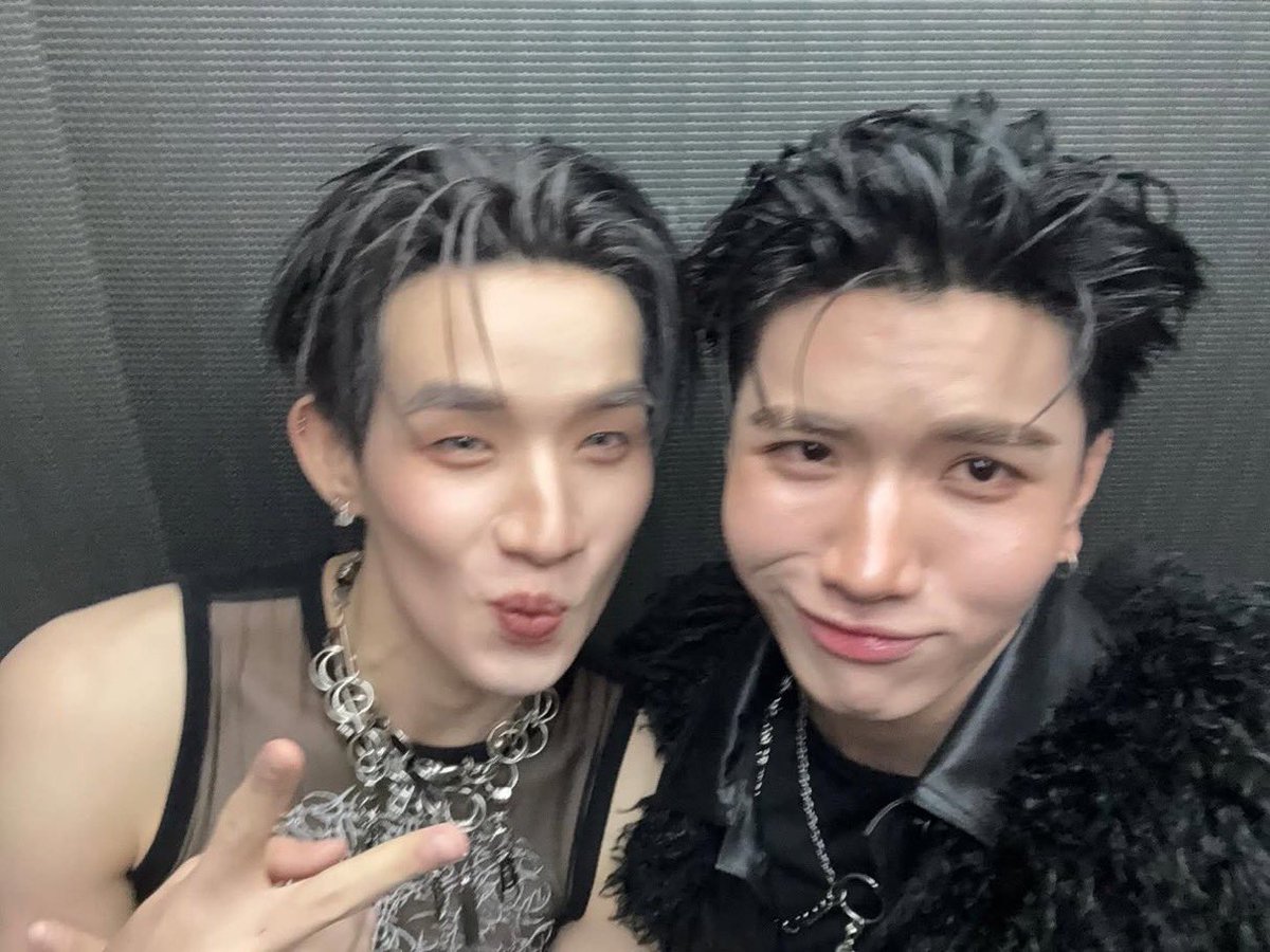 project alpha                                              lykn          clover

; โตขึ้นเย้อเลยนิหน่าาาา — 🐺🍀