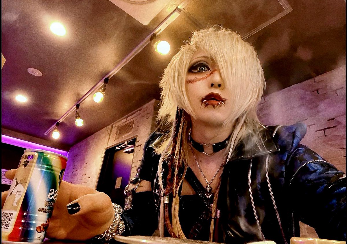 ken_dthxiii's tweet photo. 2.24新宿ClubScience

Thx…𖤐

生誕ってことでSIONさんおめでとう㊗️ https://t.co/ajbP5ainxz