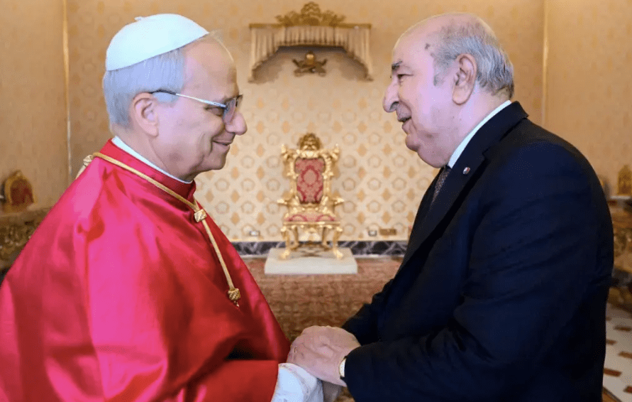 Le Pape Léon XIV en Algérie : une visite historique, une première dans l’histoire du pays dlvr.it/TR9f6T