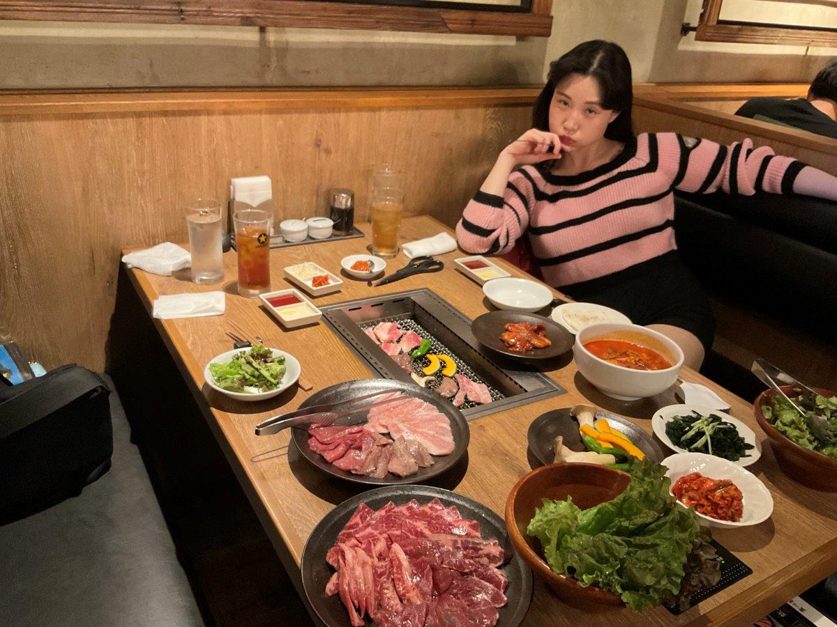 Ticket_T1's tweet image. 桜木かなこさん激励シリーズは、COMPLEX日本一心が終わったあとの秘話
2025年読売ジャイアンツ主催試合のシーズンシート限定スペシャルデザインチケット＆デザインチケットを紹介
t-1.hatenablog.jp/entry/2026/02/…
#二見社長
#桜木かなこ
#COMPLEX
#吉川晃司
#布袋寅泰
#読売ジャイアンツ
#giants