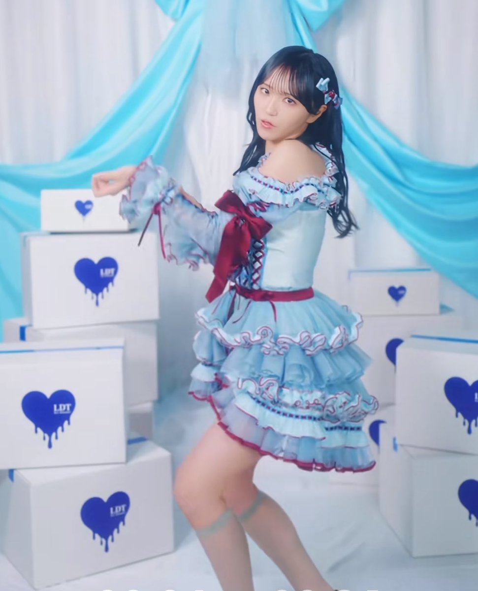 マジでスタイルよすぎるよ… #野口衣織