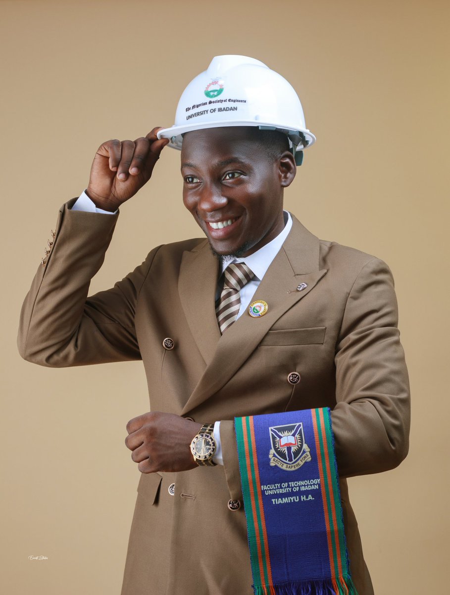 I_am_Mido's tweet photo. Re-Introducing;

HAMMED AKOREDE TIAMIYU 
https://t.co/r0VpS4wJPn Mechanical Engineering (Unibadan)
Graduate Member, Nigerian Society of Engineers. https://t.co/fCvBBkWUu1