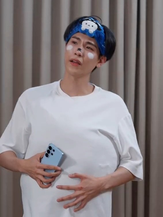 𝗽𝗵𝗼𝗿𝗽𝗵𝗼𝗿 <a href="/newwiespace/">ᑎEᗯᗯIEE</a>