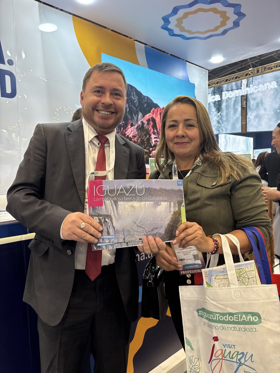 lucasleoigr's tweet photo. Iguazú está presente en la Vitrina Turística de ANATO en Bogotá.

Estos mercados son clave para que nuestro destino siga bien posicionado y continúe generando turismo hacia Iguazú durante todo el año.

Mas turistas en la ciudad es más trabajo para nuestra gente.

#IguazuTodoElAño https://t.co/9lzIGEycjd