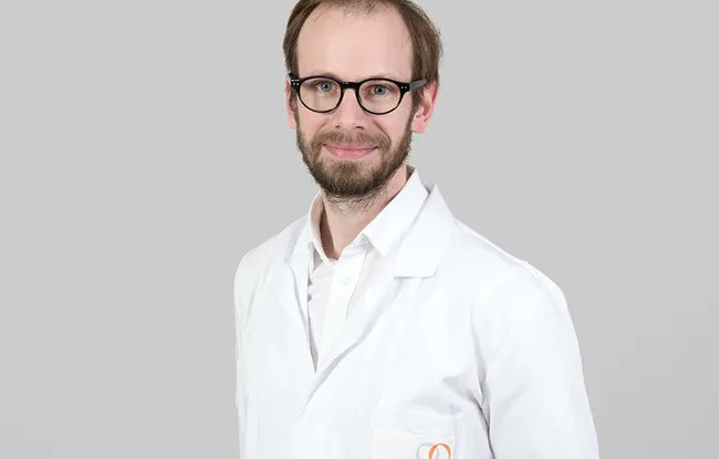 Le Dr Charles Fouillade, chercheur au Centre de recherche de l’Institut Curie, est lauréat d’une Chaire de Professeur Junior du CNRS pour son projet Radiobiologie des approches innovantes de la radiothérapie et de l’hadronthérapie. curie.fr/actualite/le-d…