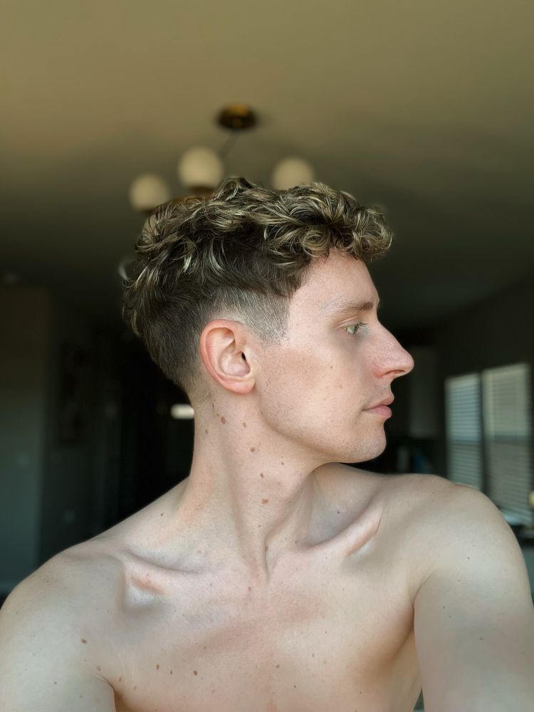Charlie🏳️‍🌈 tweet media