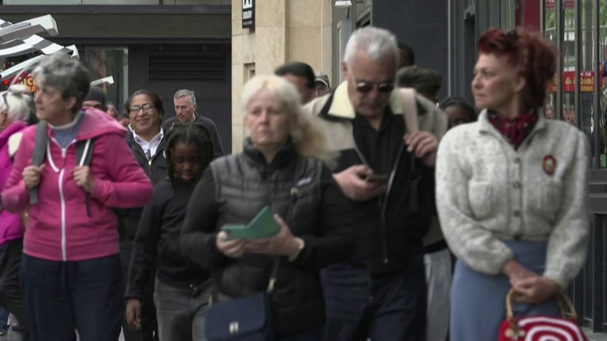 صندوق النقد الدولي: البطالة في أميركا تستقر قرب 4% خلال العامين الحالي والمقبل جرس الإغلاق _Business 