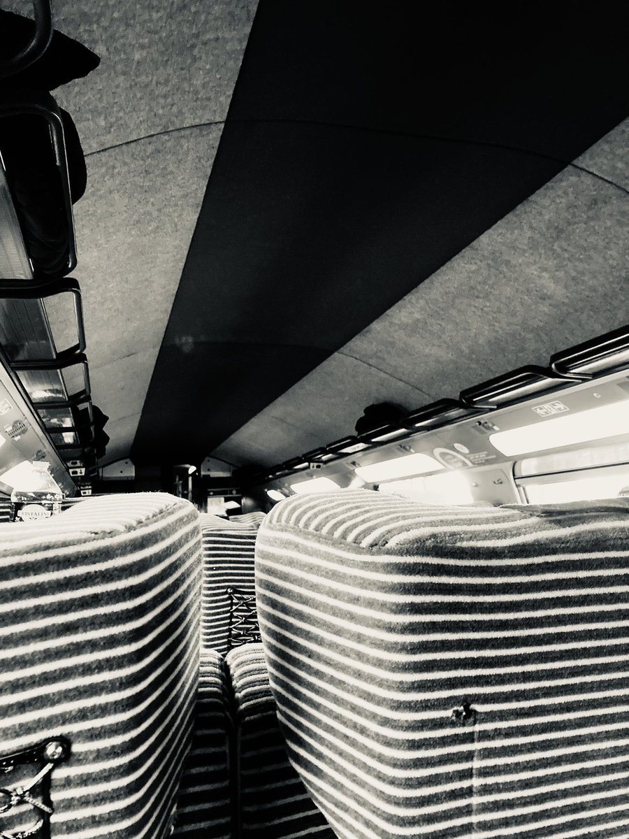 fferaerts's tweet image. Dans le TGV #INOUI #Cannes #Paris 
Belle journée Catherine, Virginia, Liliane, Claire, Denis 😘
#JeudiPhoto