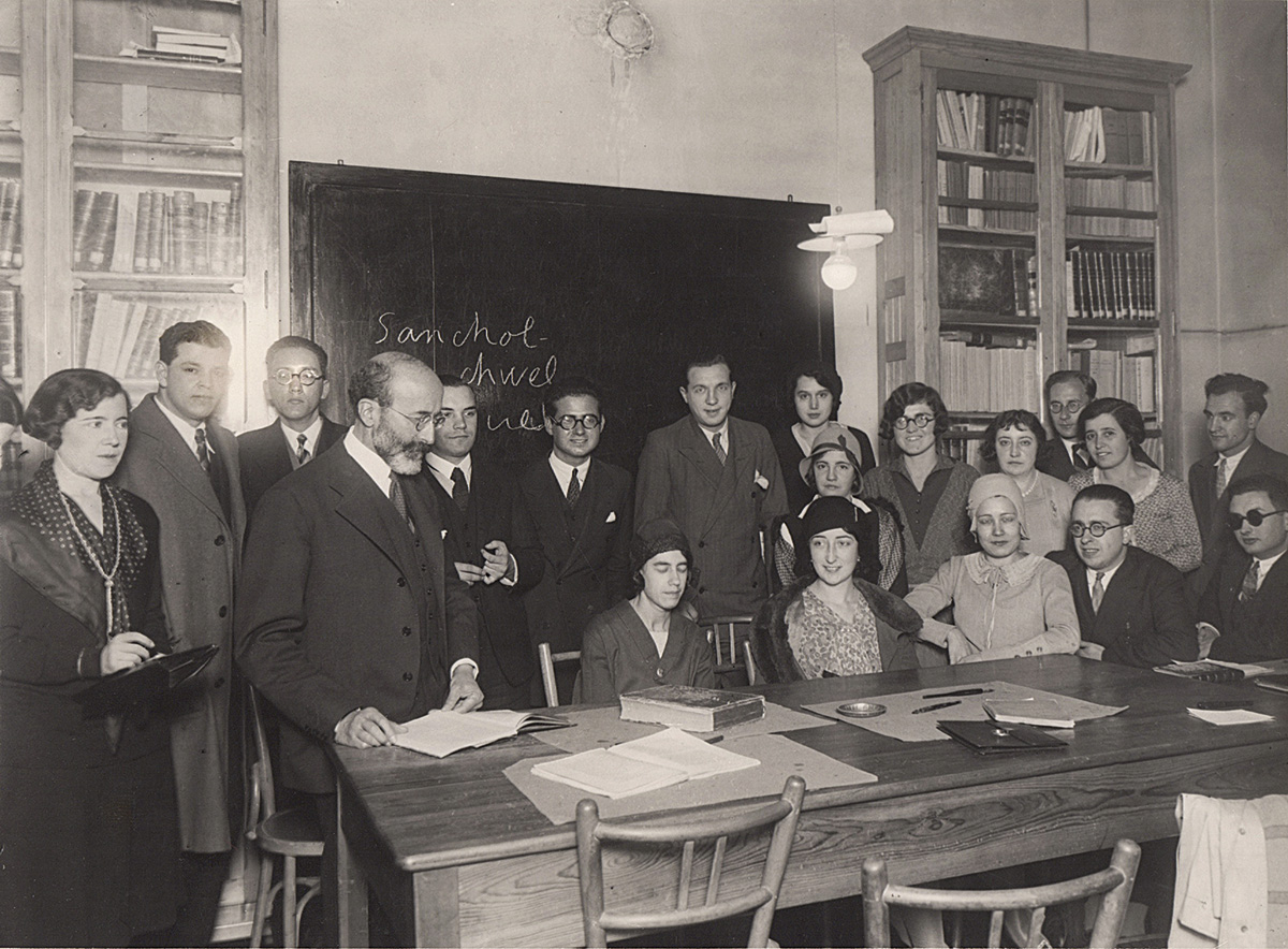 Fundación Ramón Menéndez Pidal tweet media