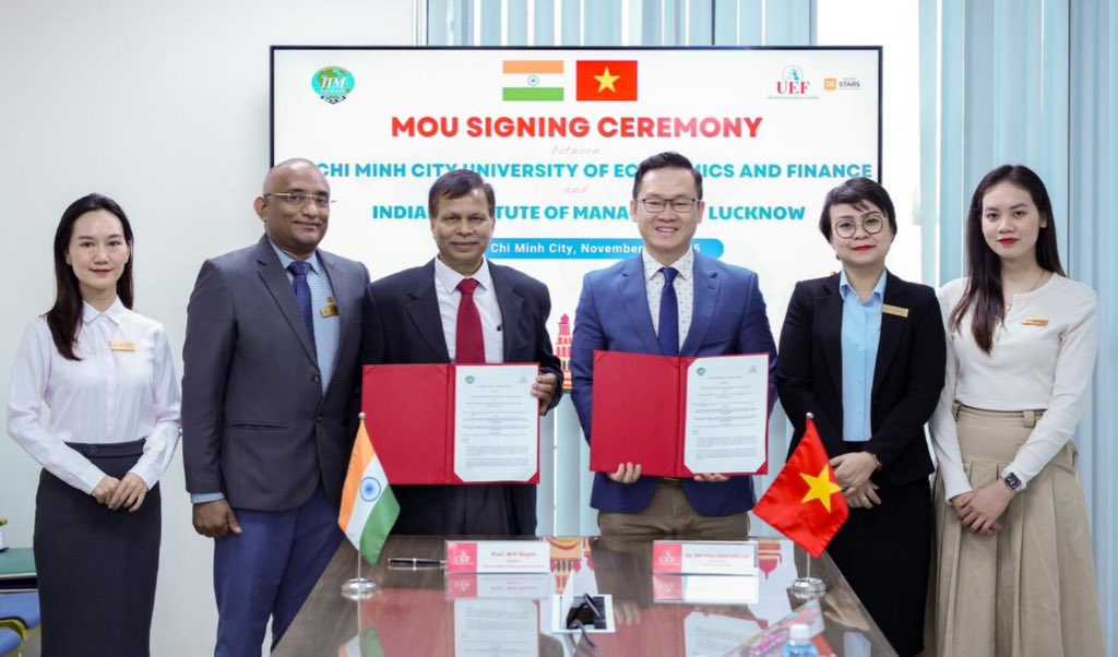 IIML's tweet image. #IIMLucknow signed a Memorandum of Understanding with Ho Chi Minh City University of Economics and Finance (UEF) to foster cooperation across faculty and student exchange, joint research, academic resource sharing, seminars, and short-term executive education programmes.

#MoU