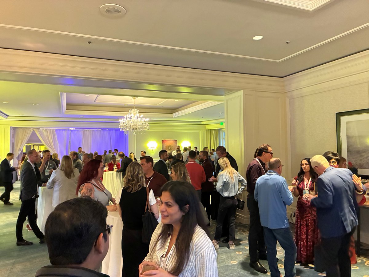 Execs In The Know tweet media