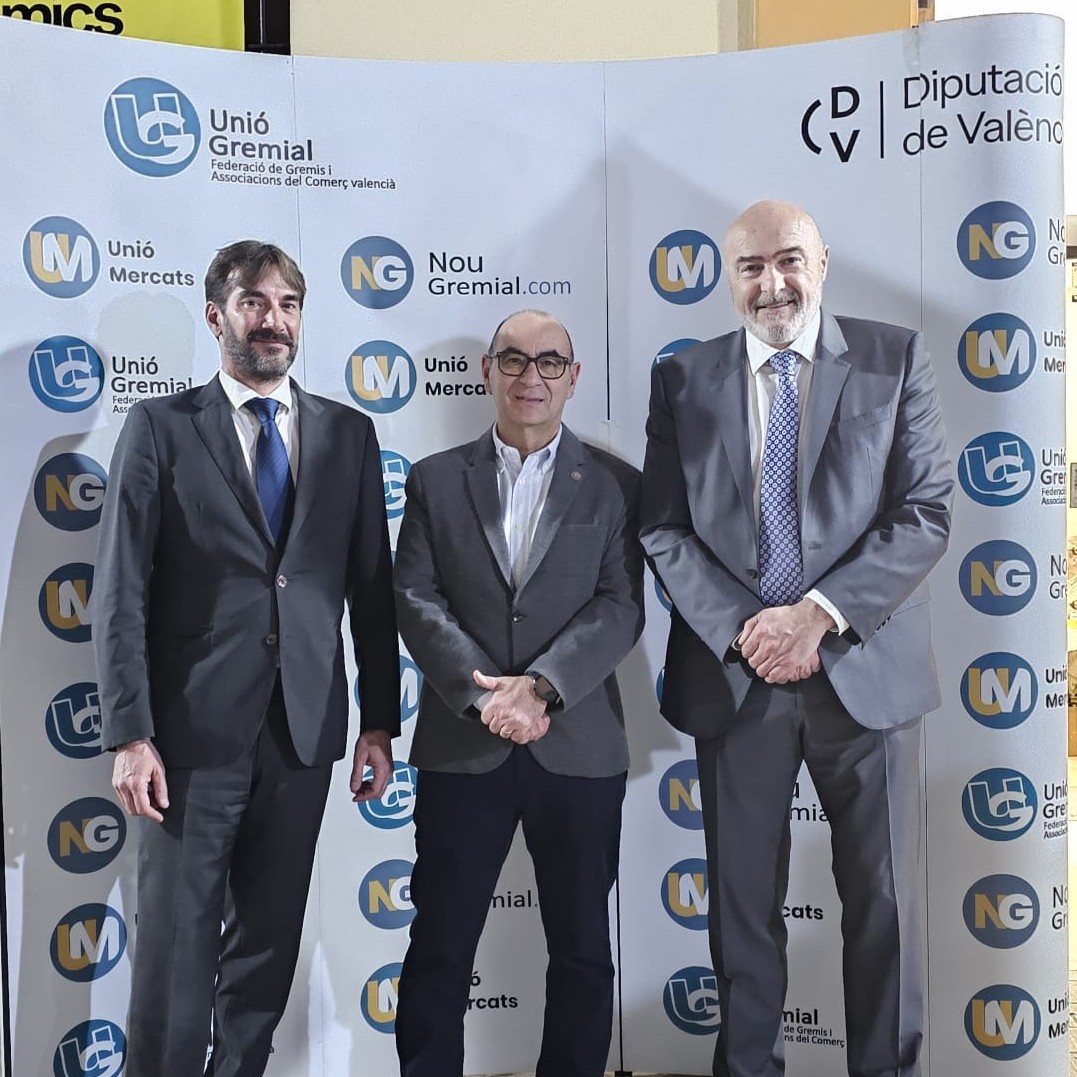 CONPYMES tweet media