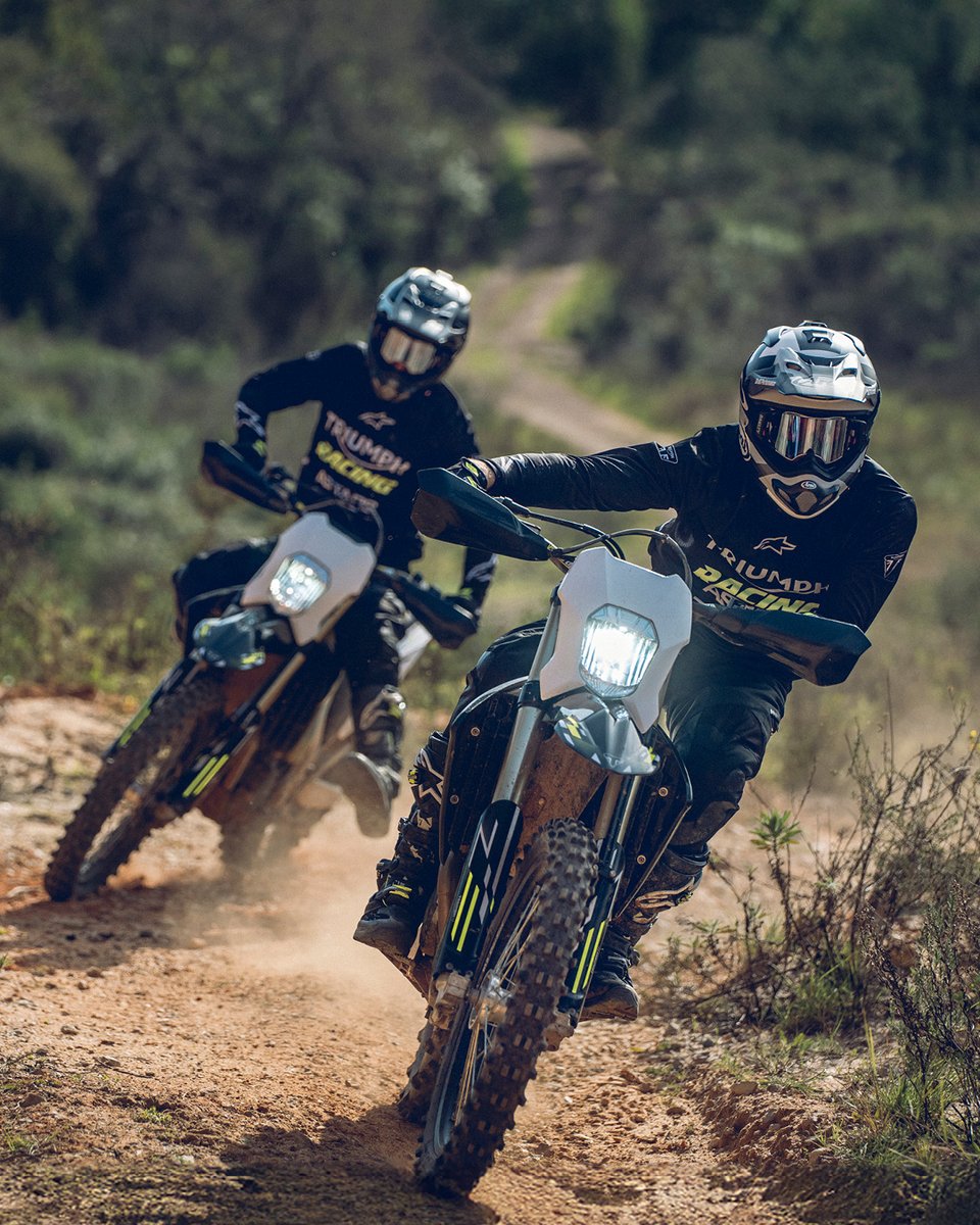 Triumph Motorcycles tweet media