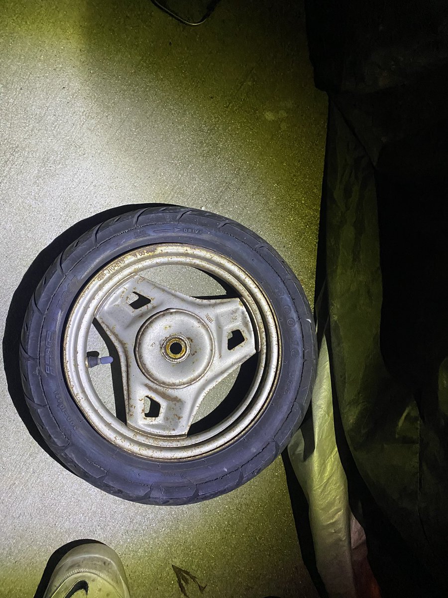 せっかくのSRエンジンだからフロントディスク化したいな